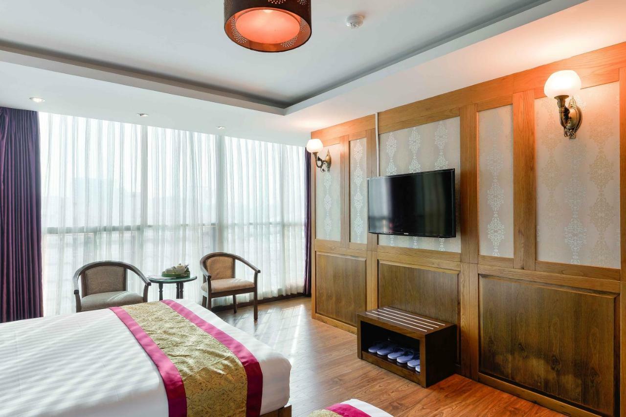 Giant Dragon Hotel TP. Hồ Chí Minh Ngoại thất bức ảnh